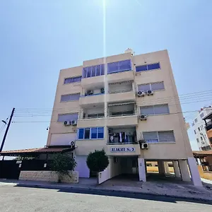 mackenzie-seaview-paradise.hotelsatayianapa.com/